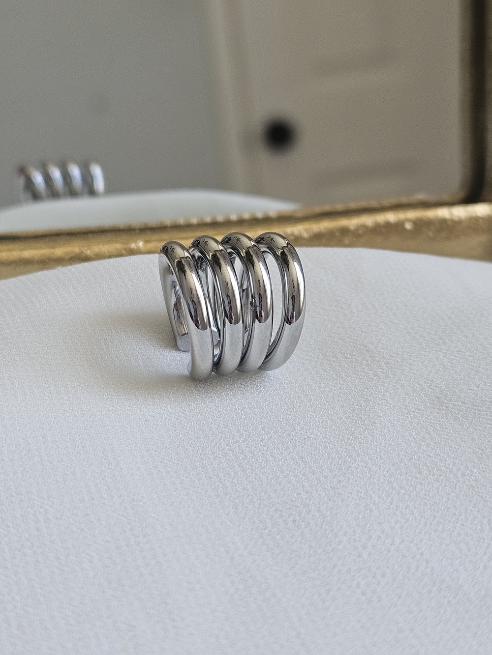 👑 The Dallas Multi-Layer Fluid Ear Cuff Silver